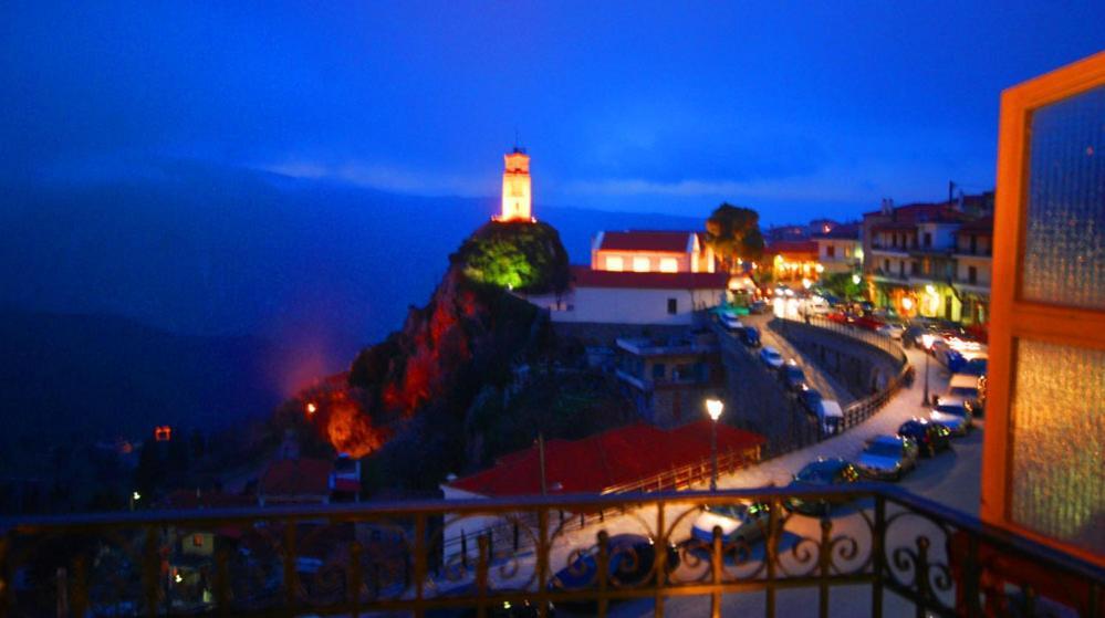Hotel Parnassos Aráhova Szoba fotó