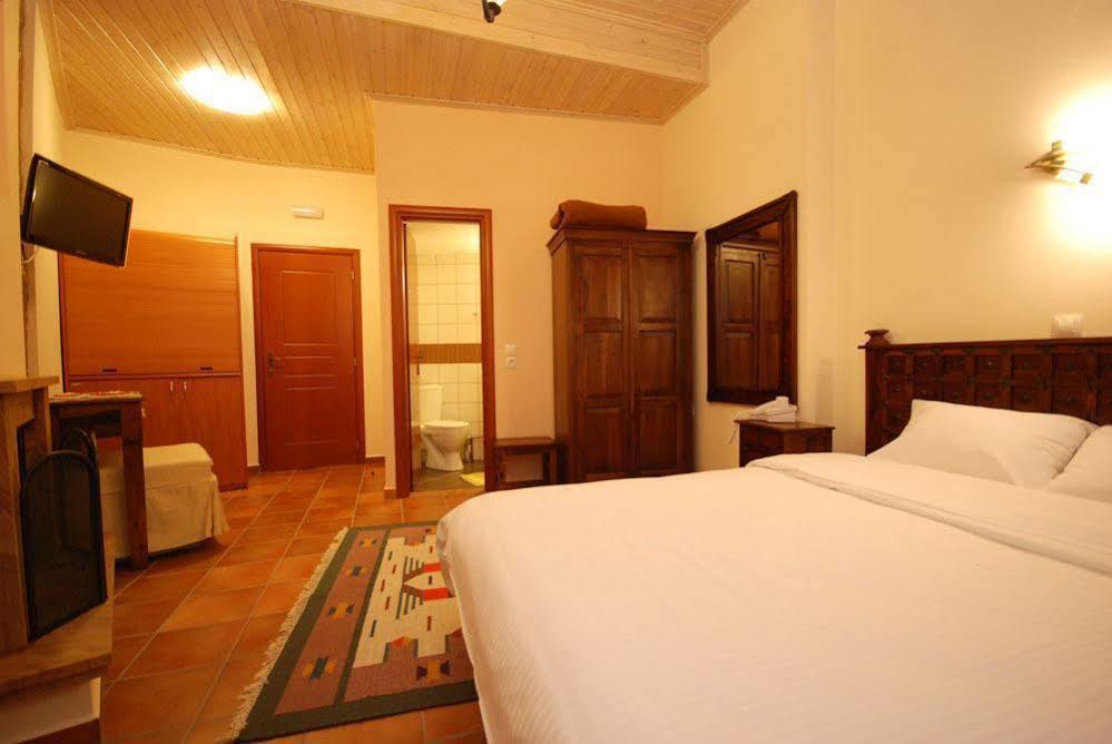Hotel Parnassos Aráhova Kültér fotó