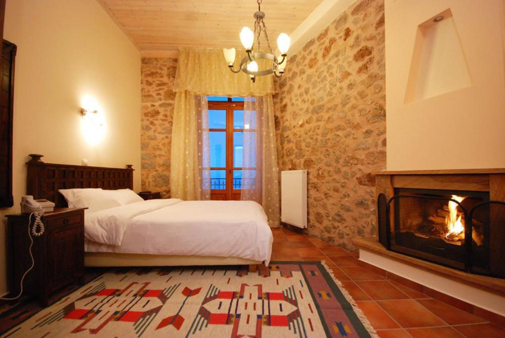 Hotel Parnassos Aráhova Kültér fotó